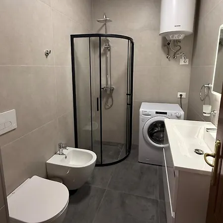 Apartment Ruben In Golem (Tirana)